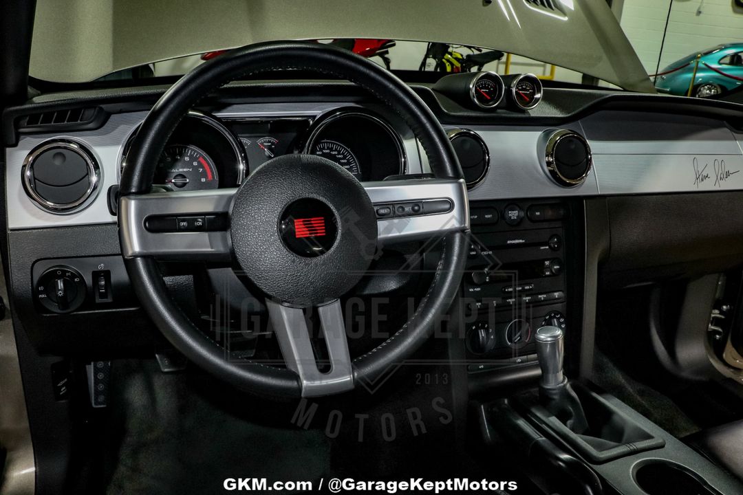 2005 Ford Mustang