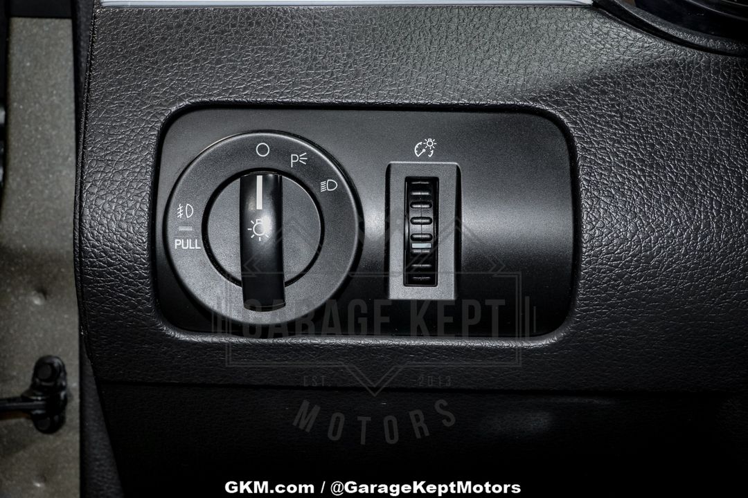 2005 Ford Mustang