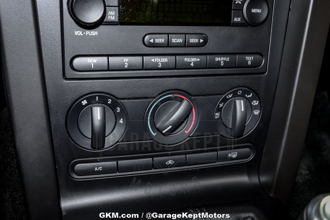 2005 Ford Mustang