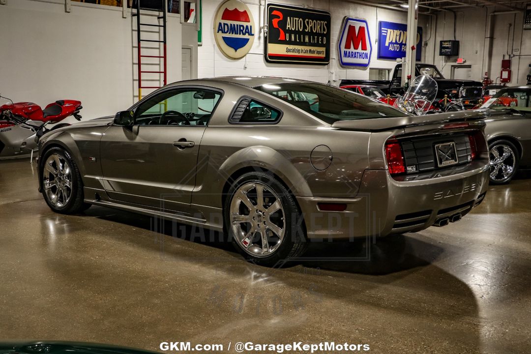 2005 Ford Mustang