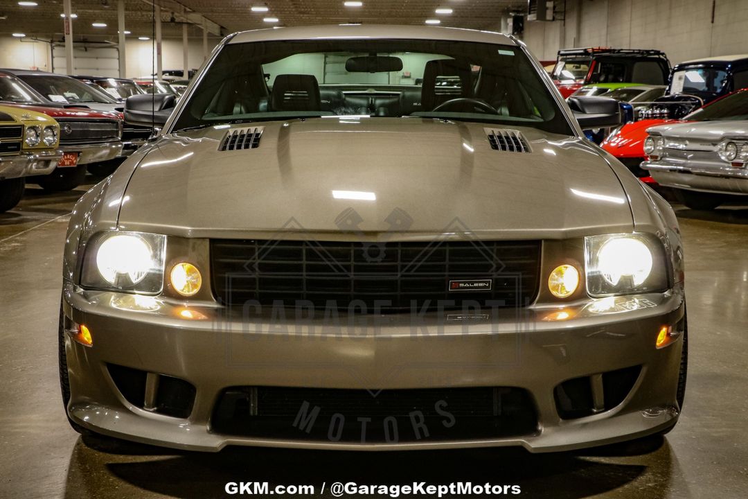 2005 Ford Mustang