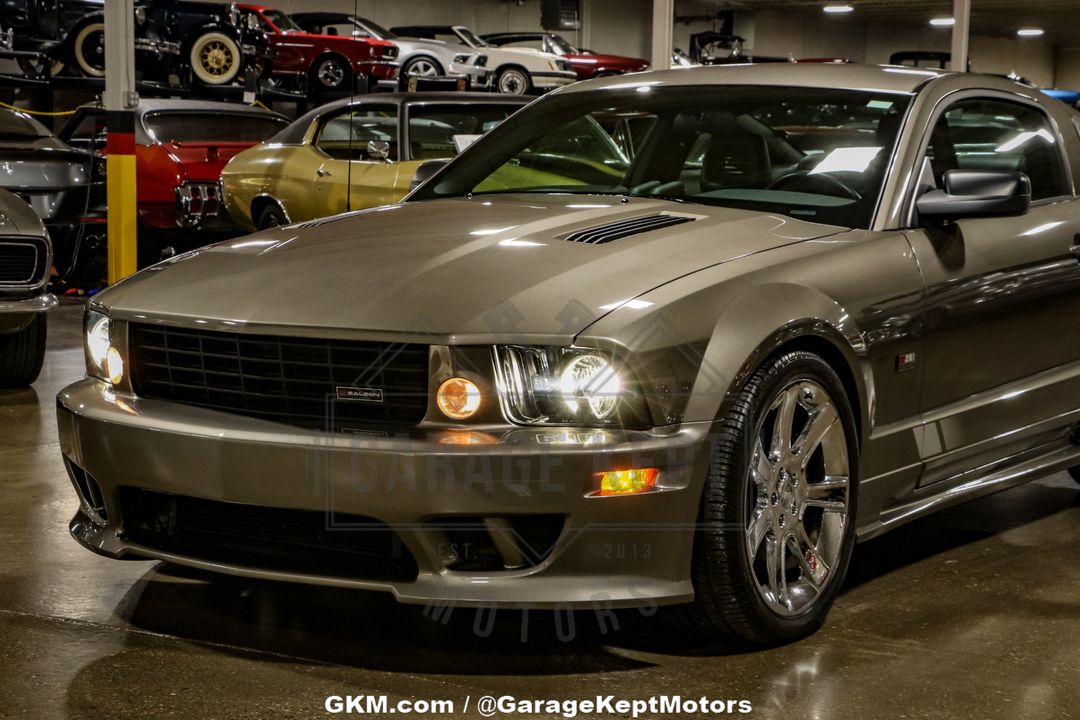 2005 Ford Mustang