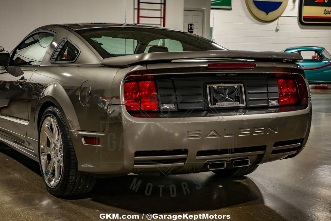 2005 Ford Mustang