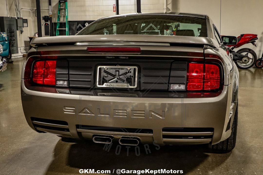 2005 Ford Mustang