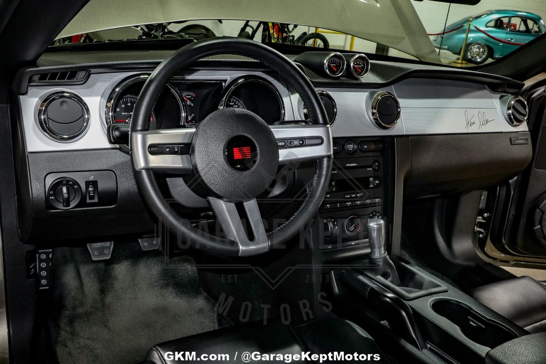 2005 Ford Mustang