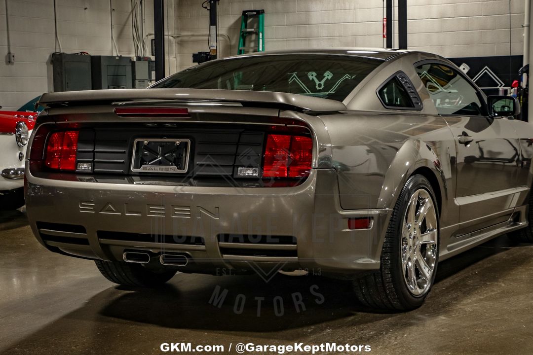 2005 Ford Mustang