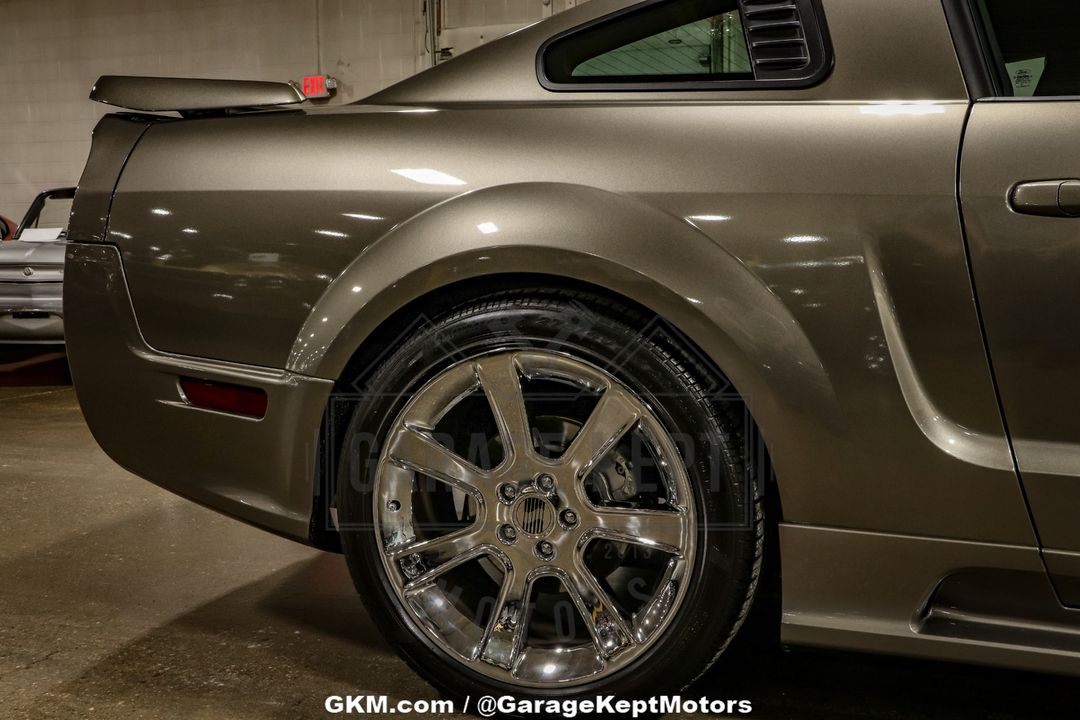 2005 Ford Mustang