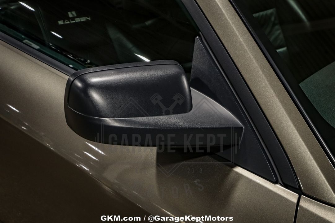 2005 Ford Mustang