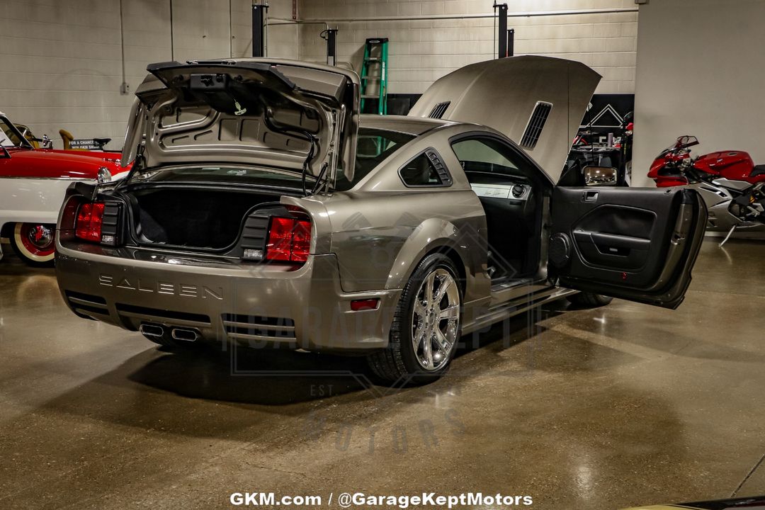 2005 Ford Mustang