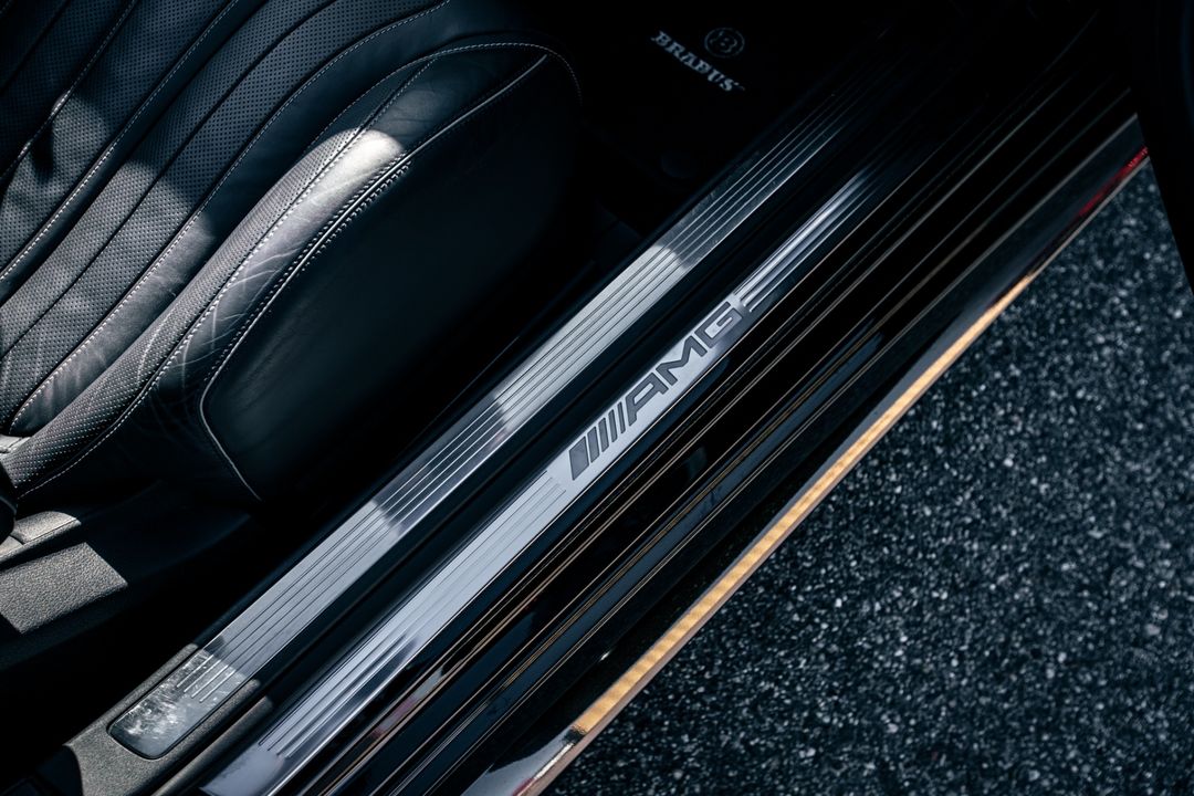 2017 Mercedes-Benz AMG S63