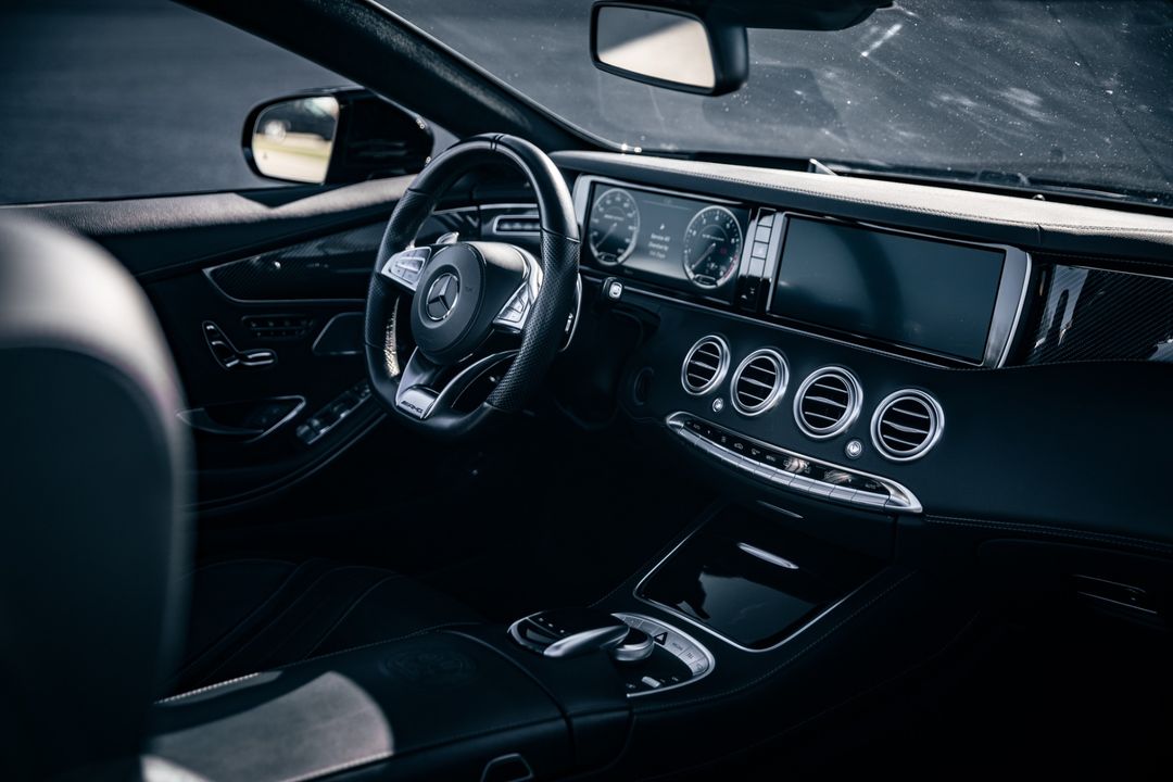 2017 Mercedes-Benz AMG S63