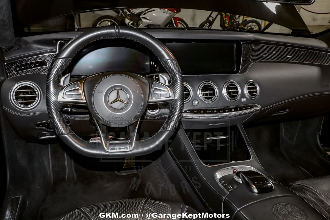 2017 Mercedes-Benz AMG S63