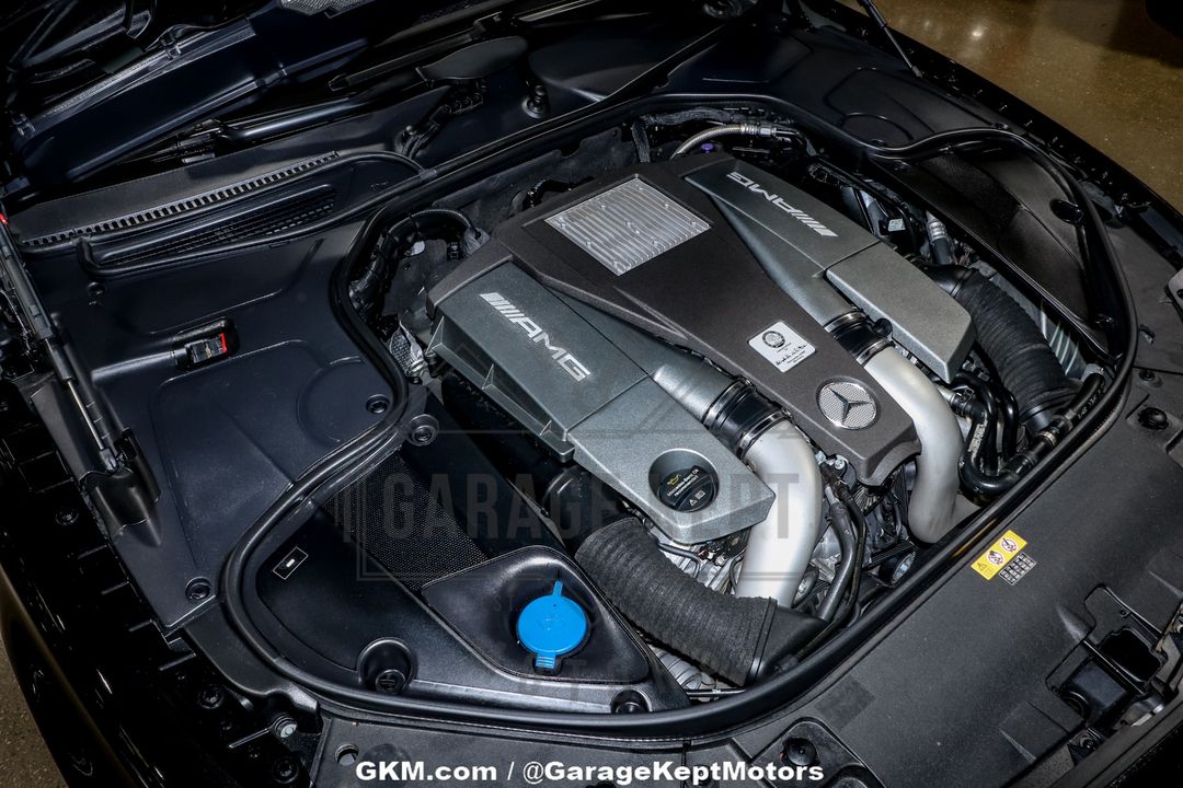 2017 Mercedes-Benz AMG S63