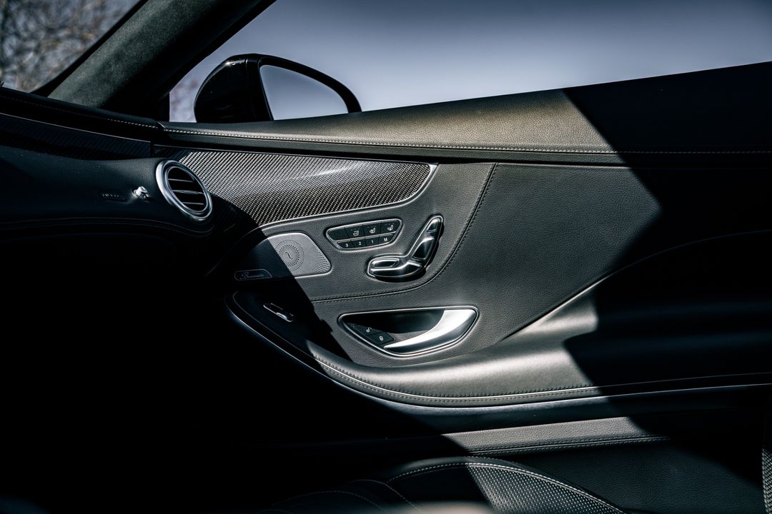2017 Mercedes-Benz AMG S63