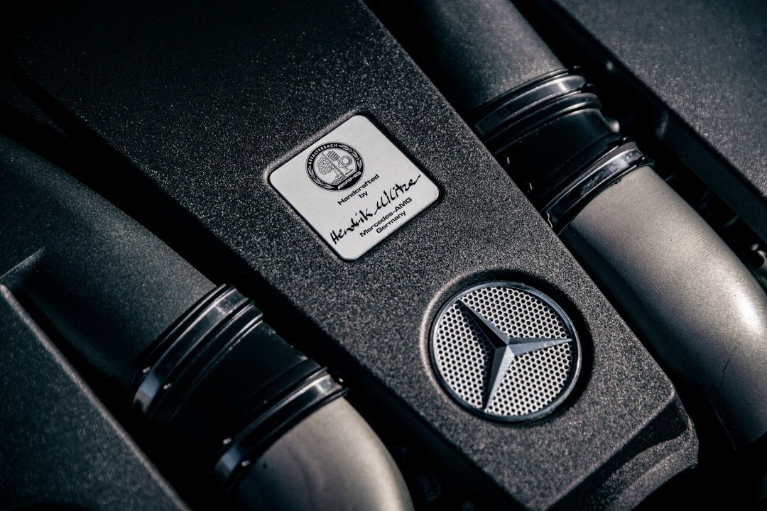 2017 Mercedes-Benz AMG S63