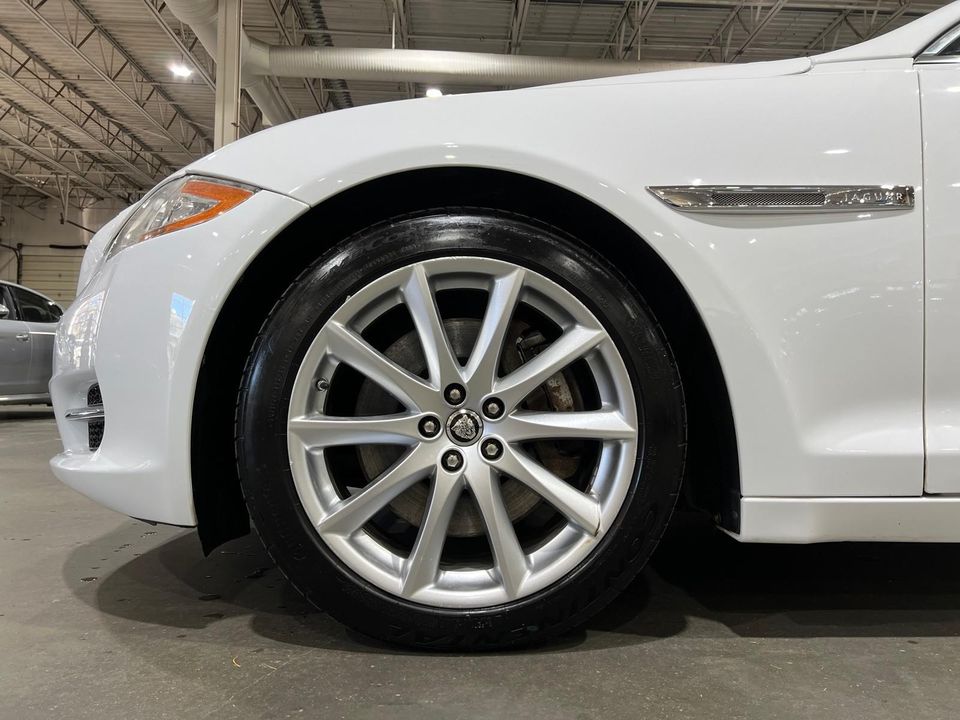 2012 Jaguar XJ