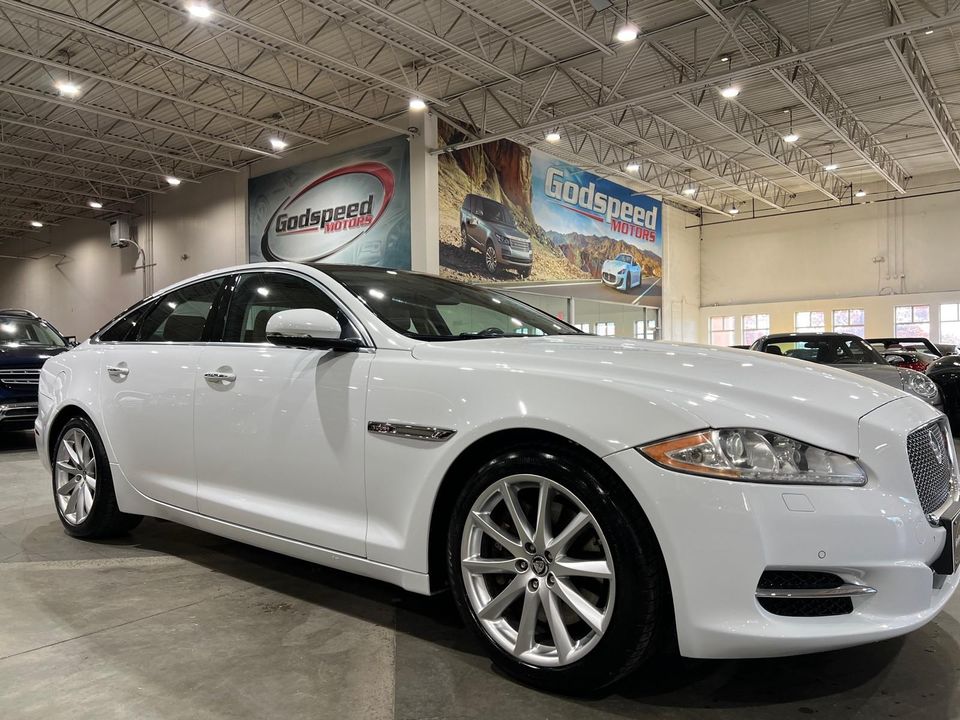 2012 Jaguar XJ