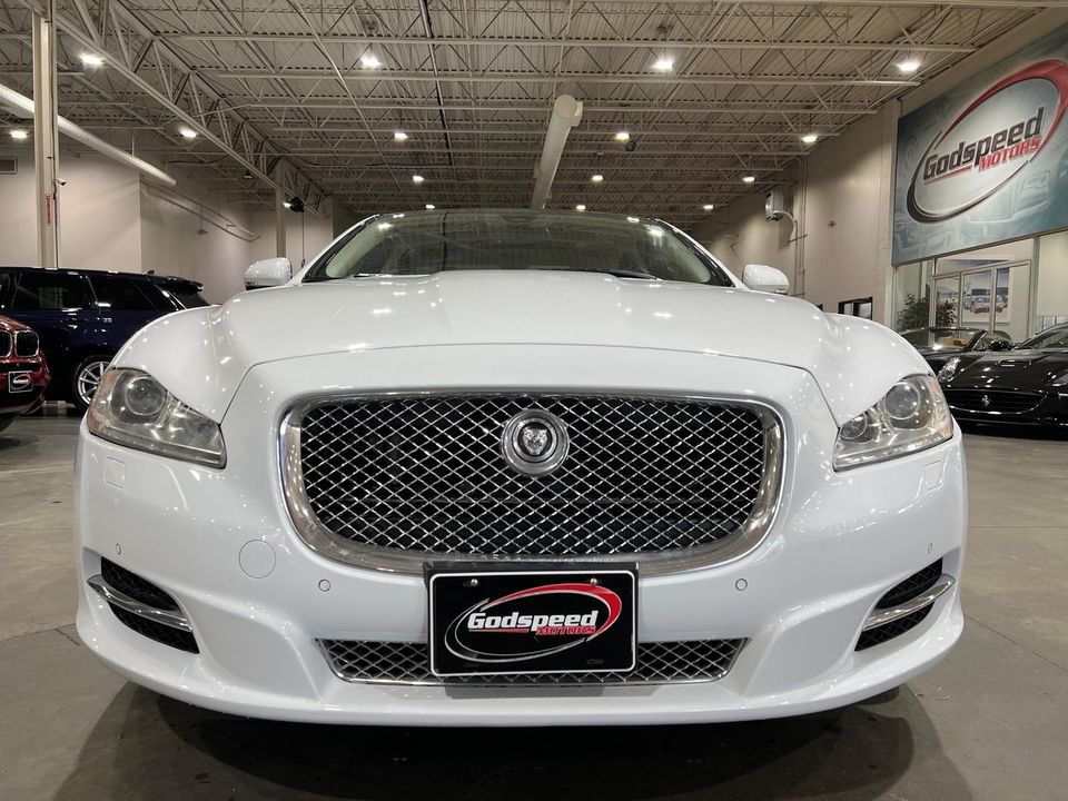 2012 Jaguar XJ