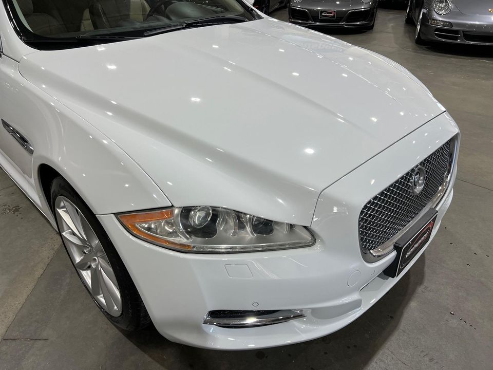 2012 Jaguar XJ