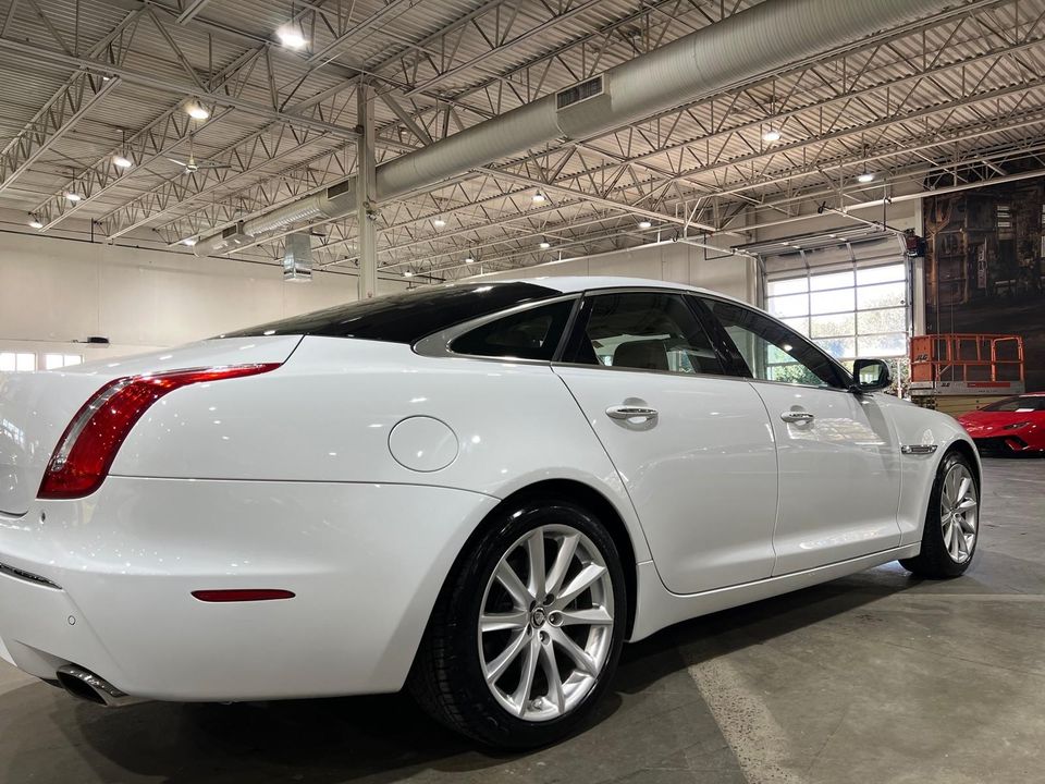 2012 Jaguar XJ