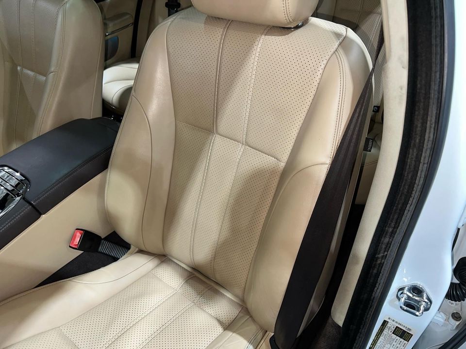 2012 Jaguar XJ