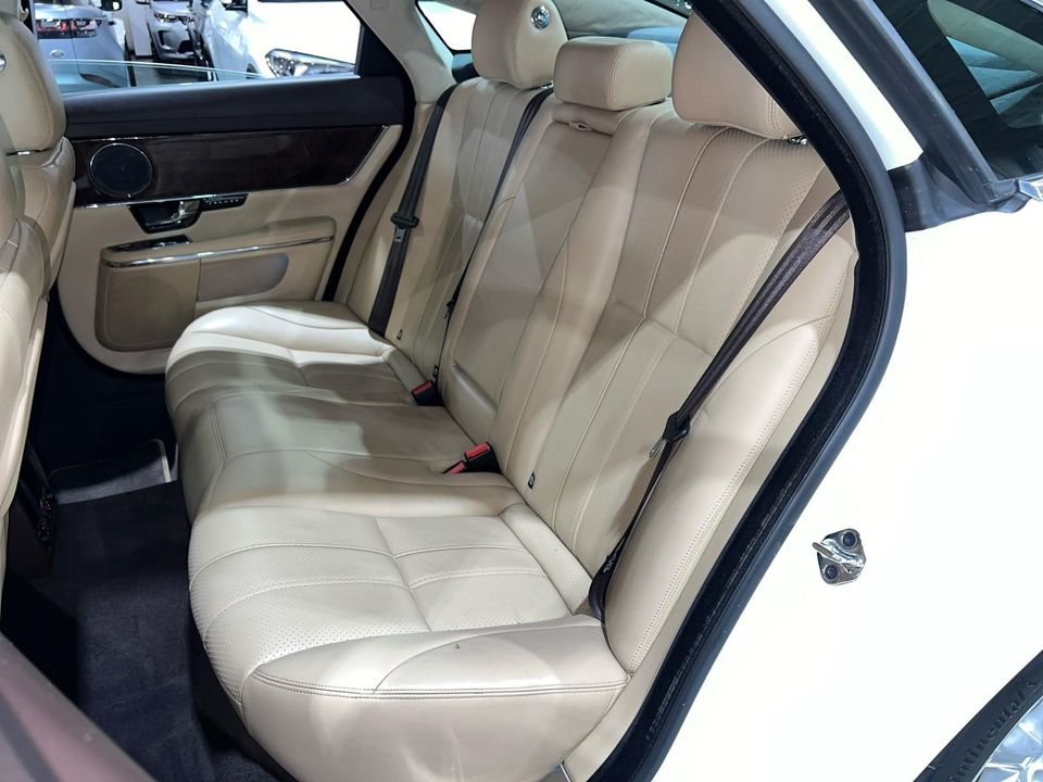 2012 Jaguar XJ