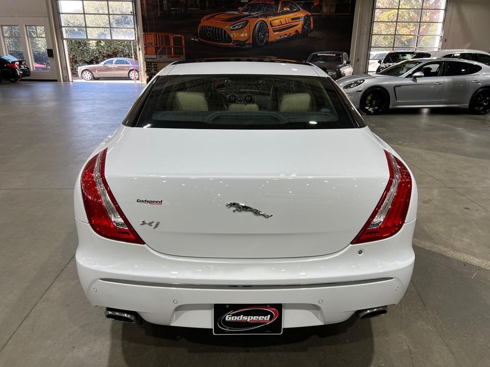 2012 Jaguar XJ