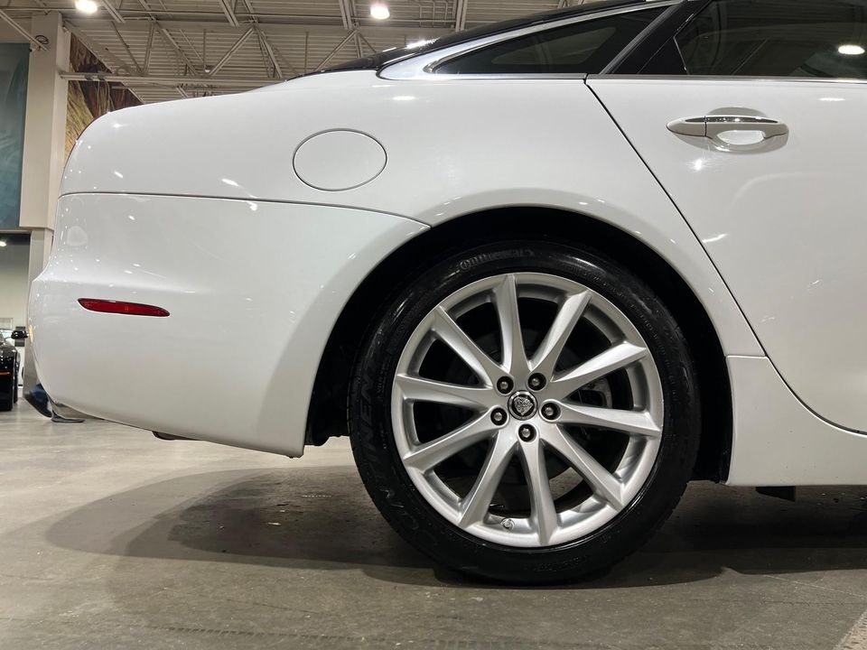 2012 Jaguar XJ