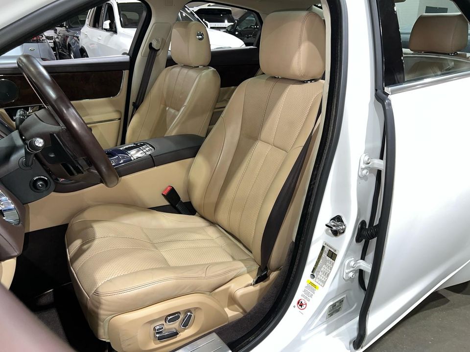 2012 Jaguar XJ