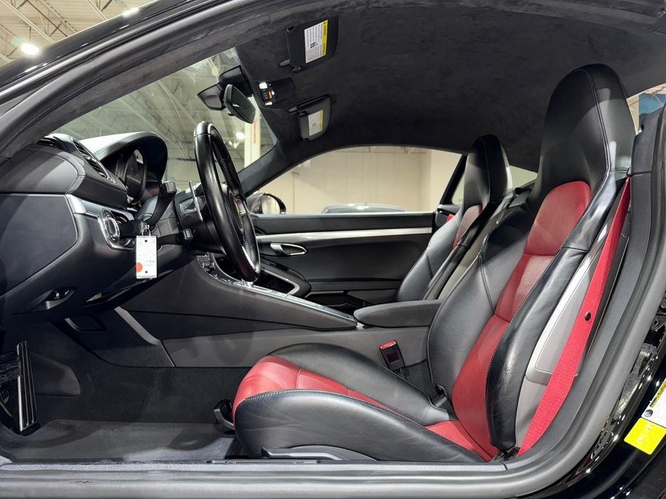 2018 Porsche 718 Cayman