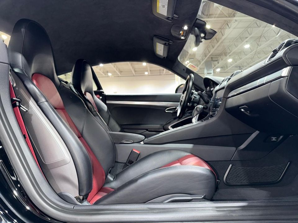 2018 Porsche 718 Cayman