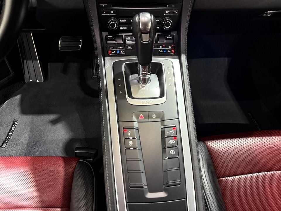 2018 Porsche 718 Cayman