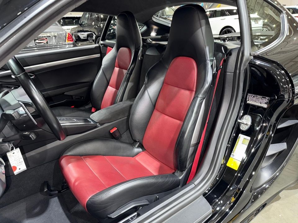2018 Porsche 718 Cayman