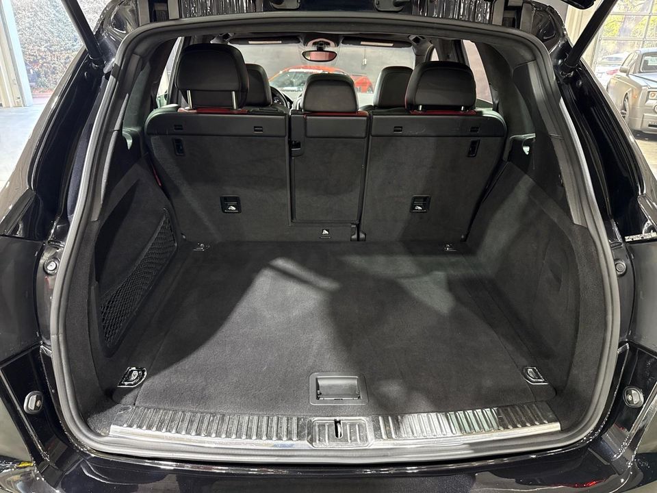 2014 Porsche Cayenne GTS