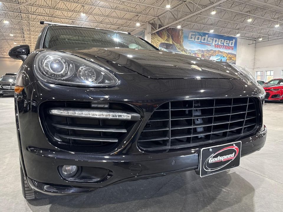 2014 Porsche Cayenne GTS
