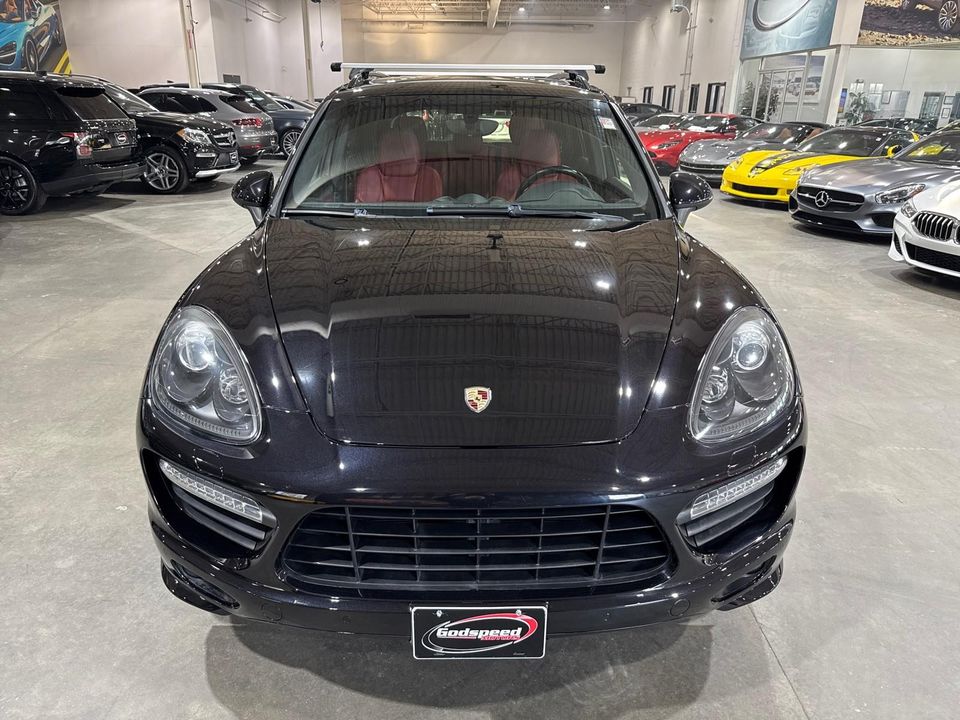 2014 Porsche Cayenne GTS
