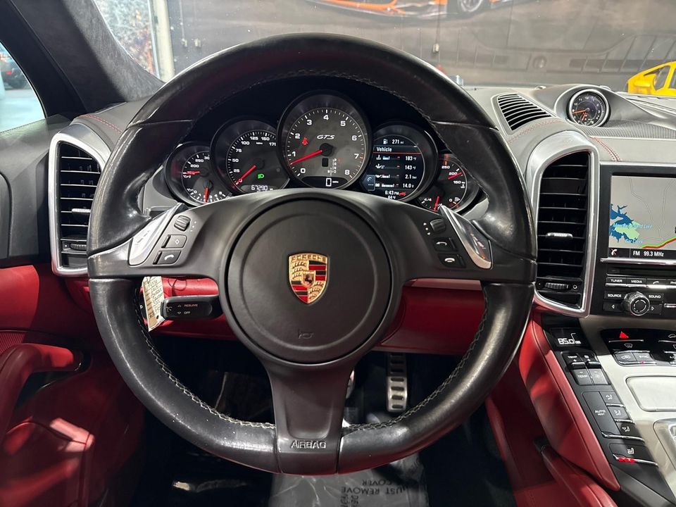 2014 Porsche Cayenne GTS