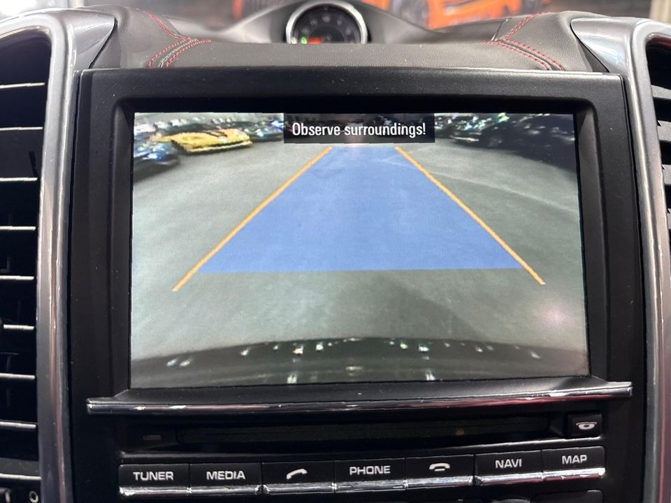 2014 Porsche Cayenne GTS