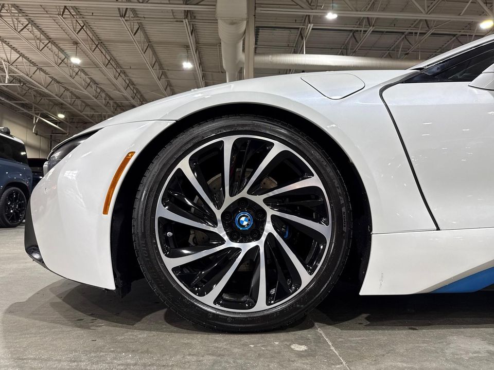 2015 BMW i8