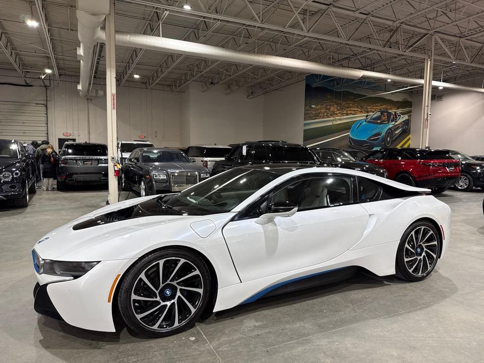 2015 BMW i8