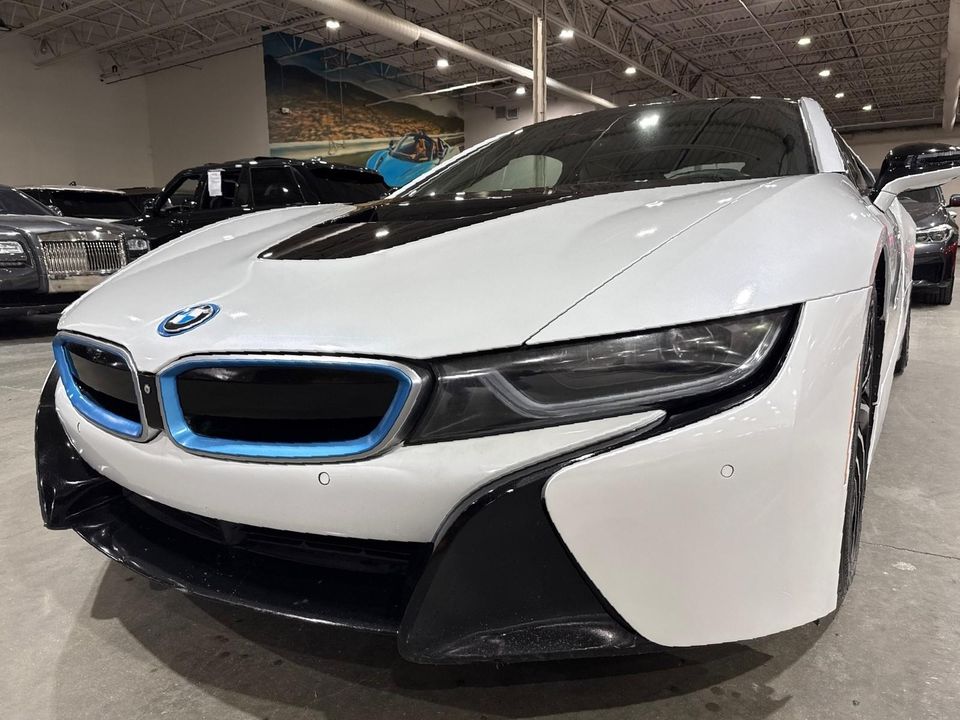 2015 BMW i8