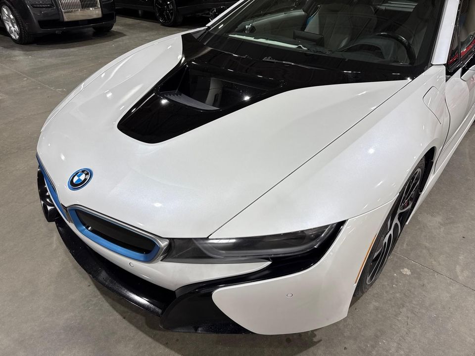 2015 BMW i8