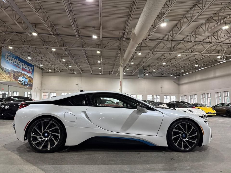 2015 BMW i8