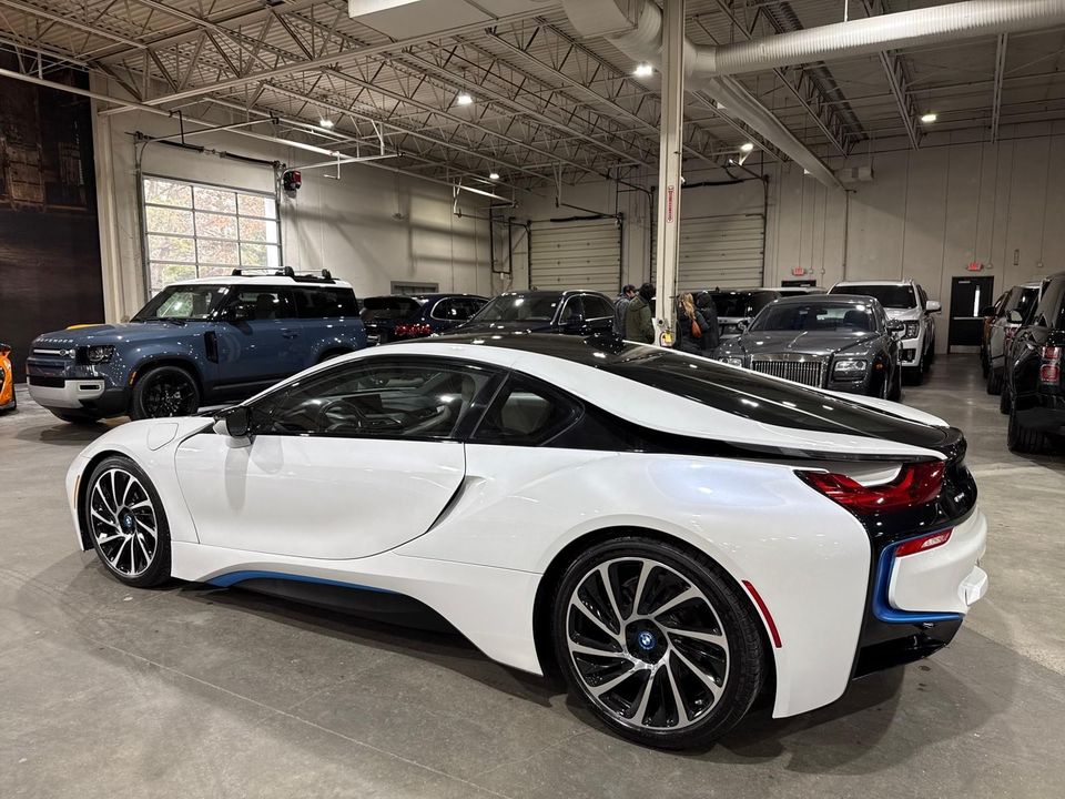 2015 BMW i8