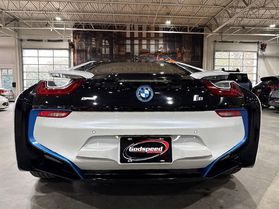 2015 BMW i8