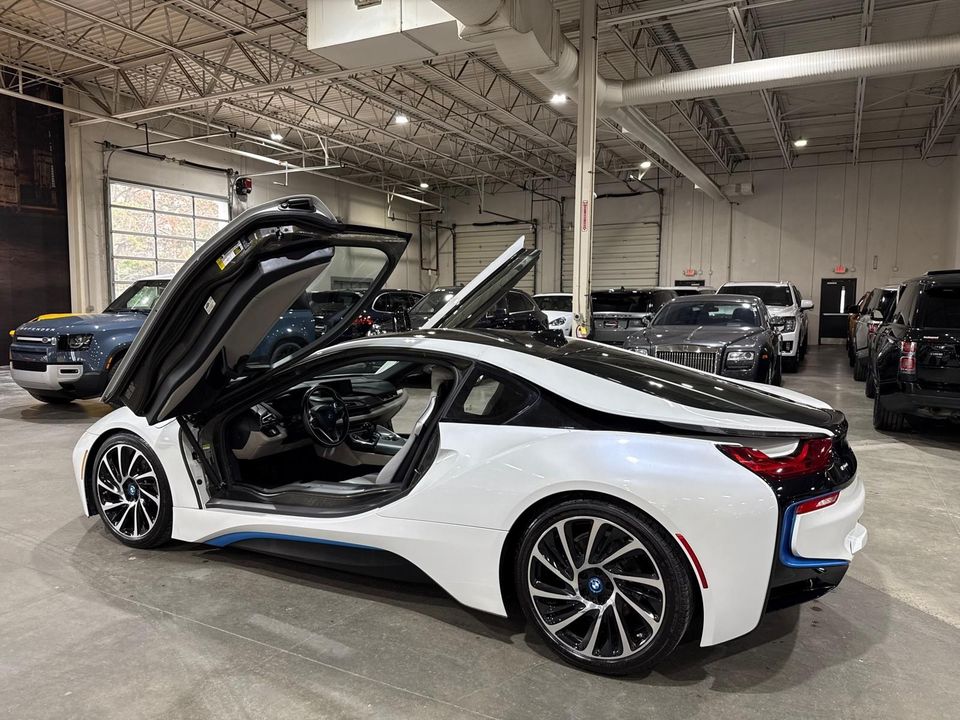 2015 BMW i8