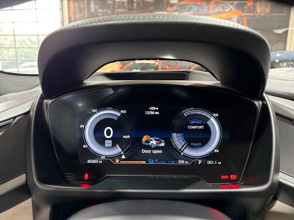 2015 BMW i8