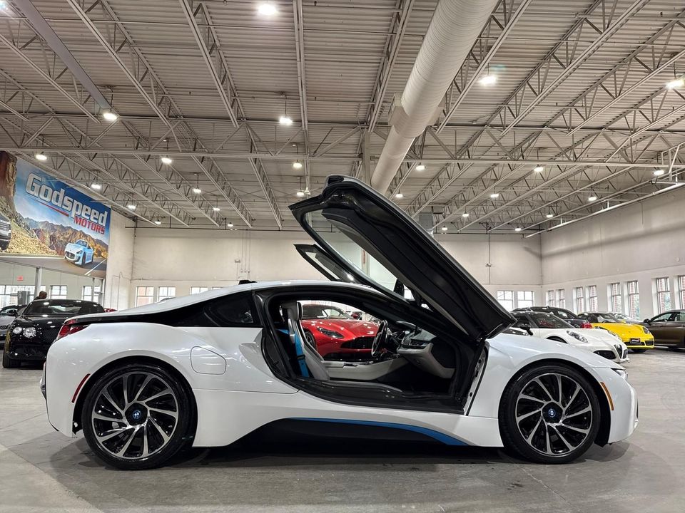 2015 BMW i8