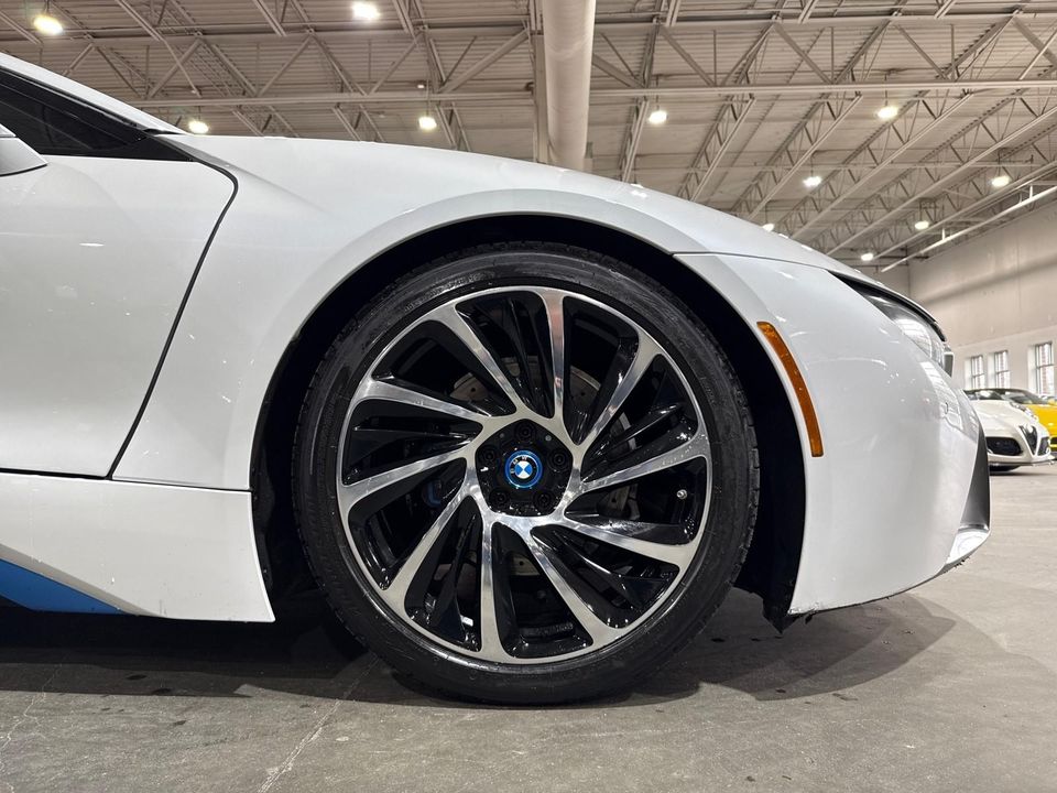 2015 BMW i8