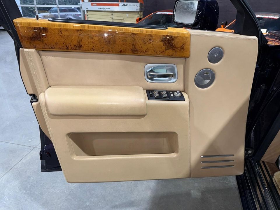 2005 Rolls-Royce Phantom